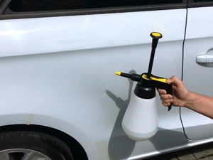 Montageanleitung Autoaufkleber Nassmontage Wasser
