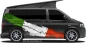 Preview: Wohnwagen Sticker Die Flagge Italiens auf Fahrzeugseite von dunklem Camper Van