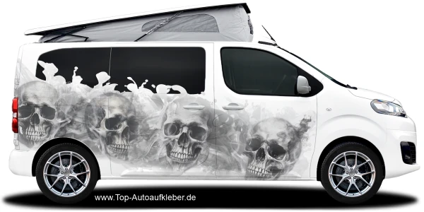 Camperaufkleber Totenschädel Gothic auf Van in Wunschfarbe