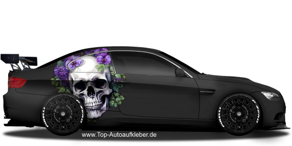 Preview: Autoaufkleber Totenkopf mit Blüten auf dunklem Sportwagen