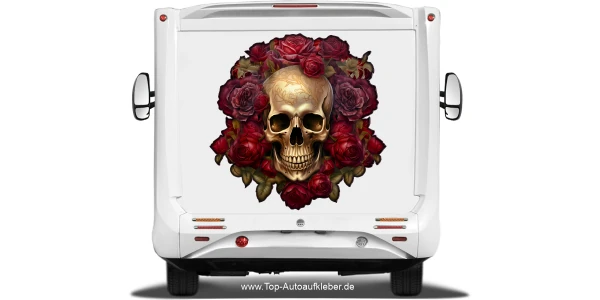 Autodekor Goldener Totenkopf mit Rosen auf hellem Wohnmobilheck