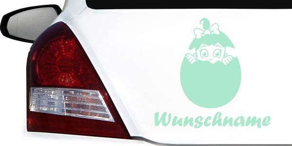 Babyaufkleber mit Baby im Ei