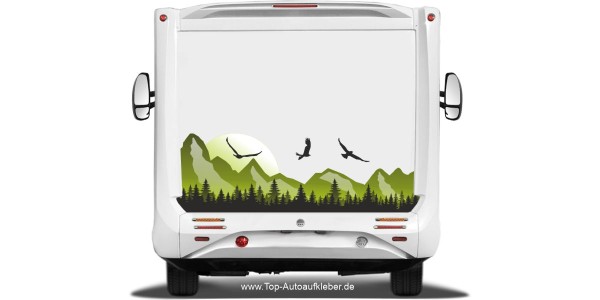 Mächtiges Bergmassiv als Aufkleber für den Camper