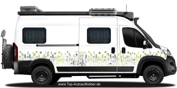 Fröhliches Fahrzeugdesign mit Blumen auf Fahrzeugseite von Kastenwagen