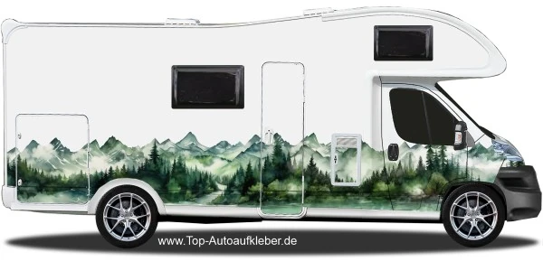 Campervan Aufkleber Landschaft Tannenwald auf Fahrzeugseite von Wohnmobil