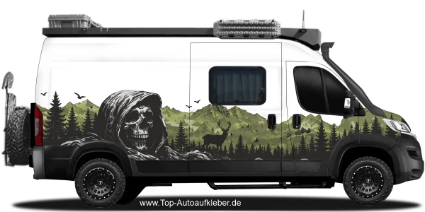 Klebefolie Bergmassiv mit Totenkopf
