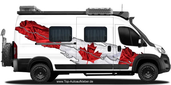 Wohnmobil Flagge Kanada auf Fahrzeugseite von Kastenwagen