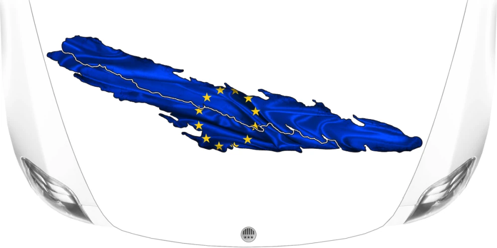Die europäische Flagge zum Aufkleben auf heller Motorhaube