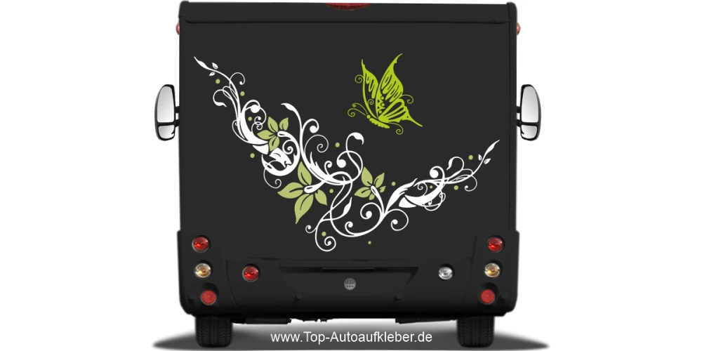 Ornament mit Schmetterling als Dekor auf Heck von Wohnmobil oder Wohnwagen