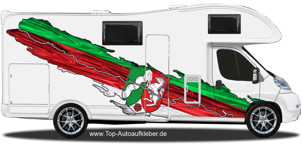 Die Flagge von Nordrhein-Westfalen auf Fahrzeugseite von Wohnmobil