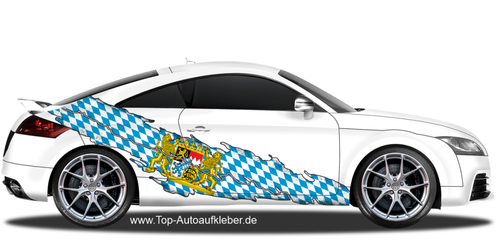 Flagge Freistaat Bayern auf Fahrzeugseite von PKW