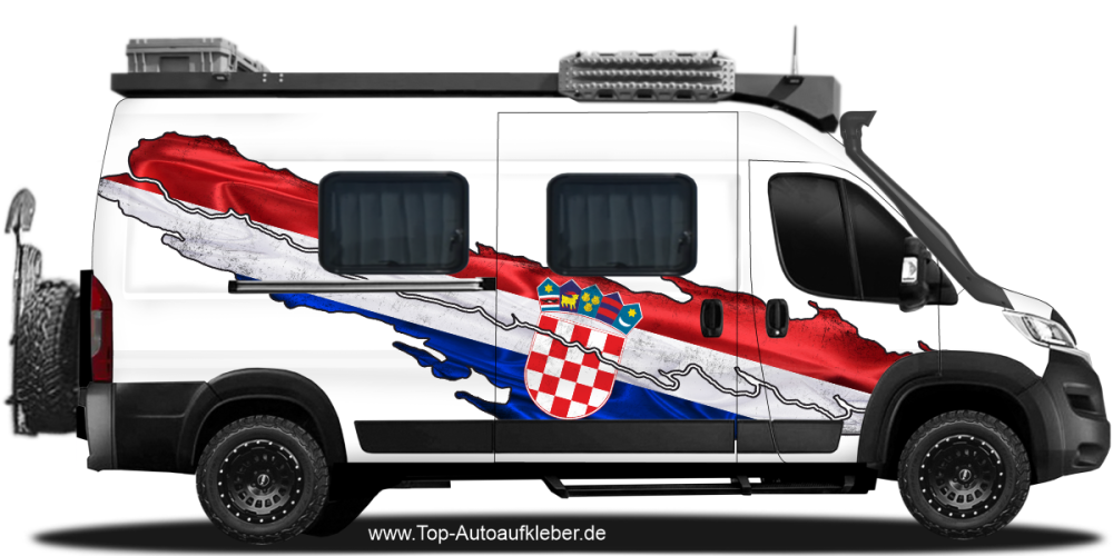 Flagge Kroatien auf Fahrzeugseite von Camper
