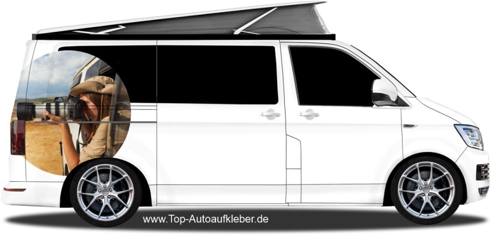 Auto Klebefolie Eigenes Foto auf der Seite eines hellen Campers