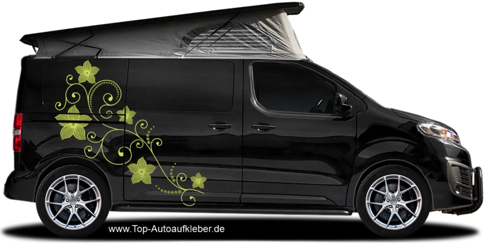 Autoaufkleber Buntes Blumenornament auf dunklem Campervan