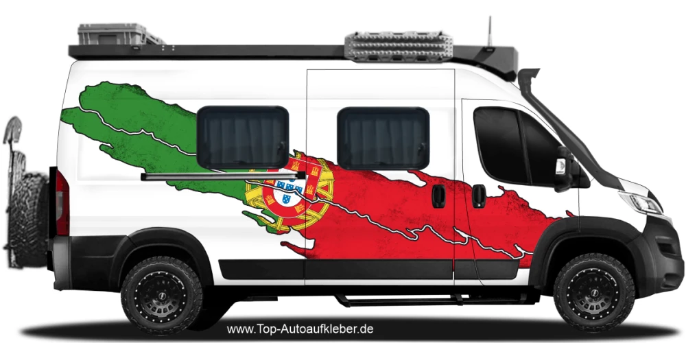 Wohnmobil Aufkleber Portugalflagge auf Fahrzeugseite von Kastenwagen