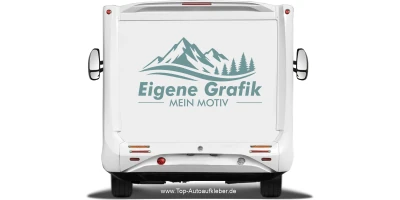 Autoaufkleber Eigenes Motiv einfarbig auf hellem Heck eines Reisemobils