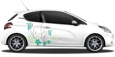 Autoaufkleber Ornament mit Schmtterling auf hellem PKW