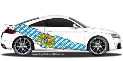 Flagge Freistaat Bayern auf Fahrzeugseite von PKW