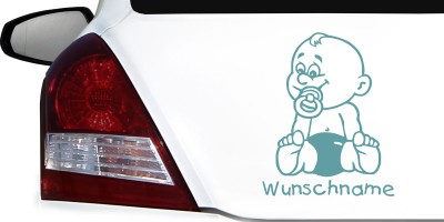 Namensaufkleber mit schnullerndem Jungen für Dein Auto