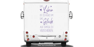 Wohnmobildekor Glück auf Heck eines hellen Wohnmobils